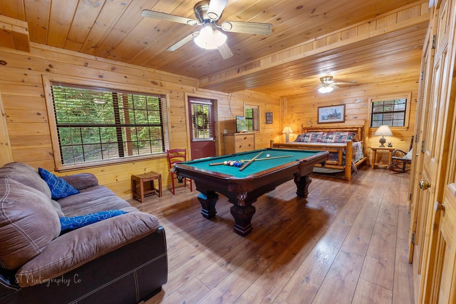 Karen'S Cabin Cabin Pigeon Forge Esterno foto