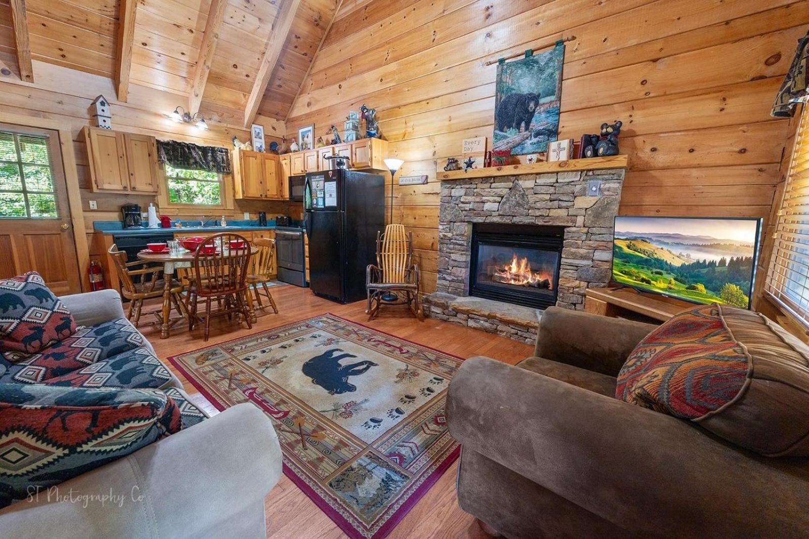 Karen'S Cabin Cabin Pigeon Forge Esterno foto