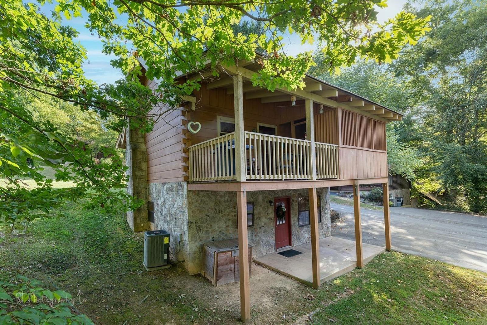Karen'S Cabin Cabin Pigeon Forge Esterno foto