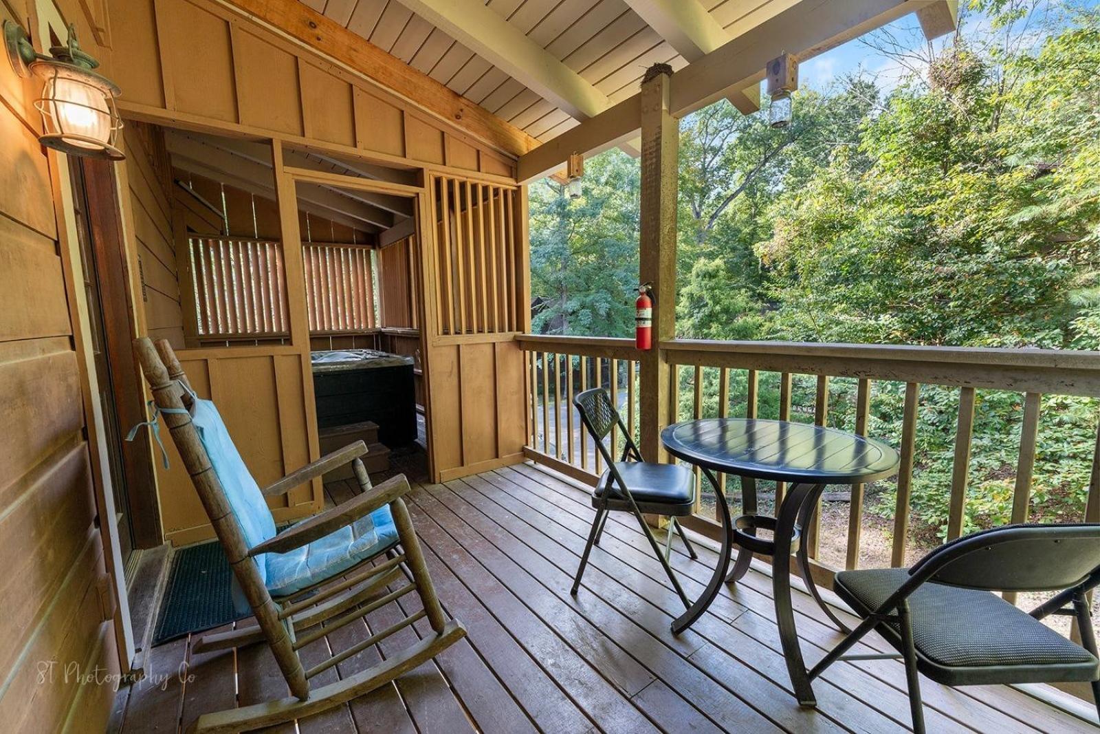 Karen'S Cabin Cabin Pigeon Forge Esterno foto