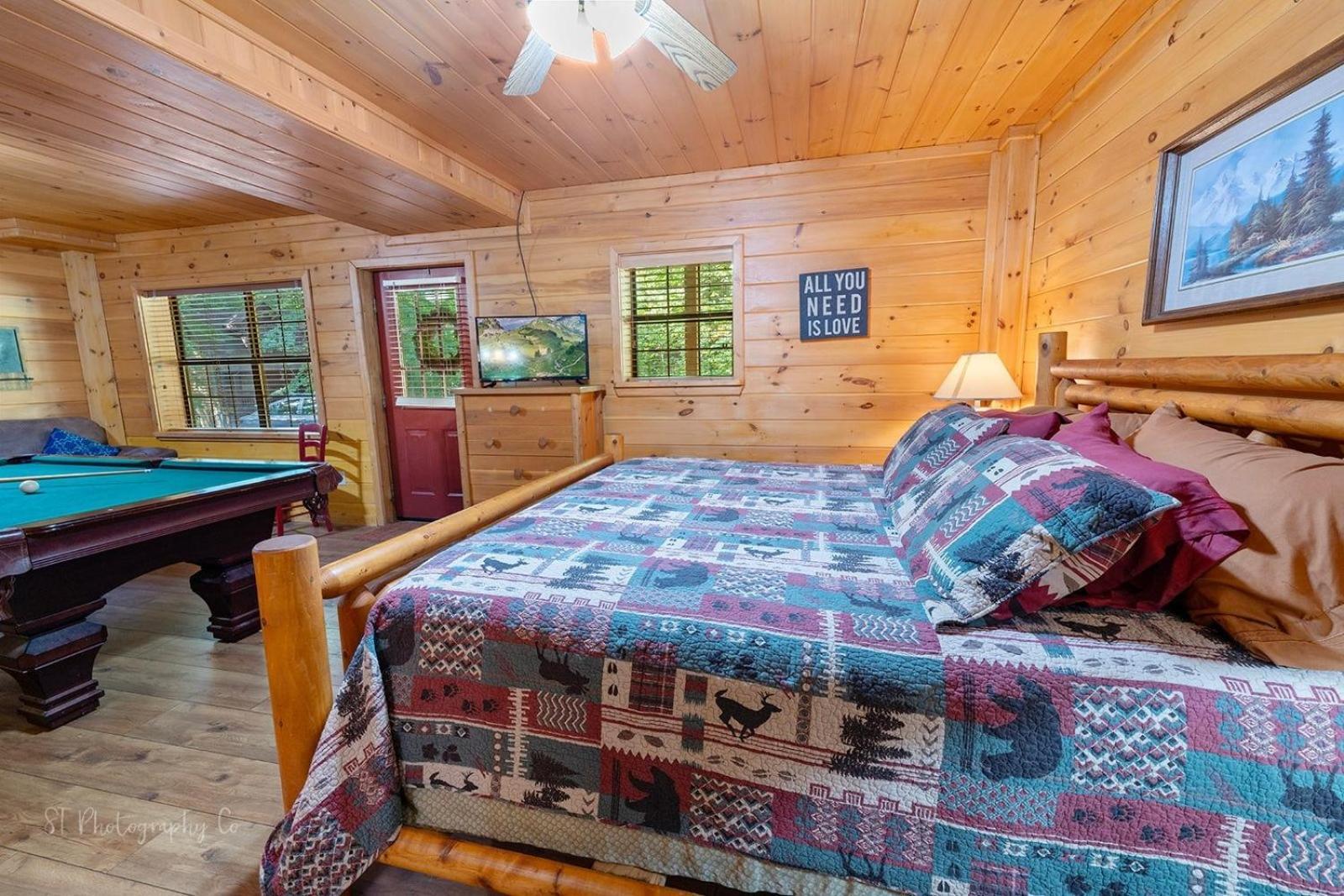 Karen'S Cabin Cabin Pigeon Forge Esterno foto