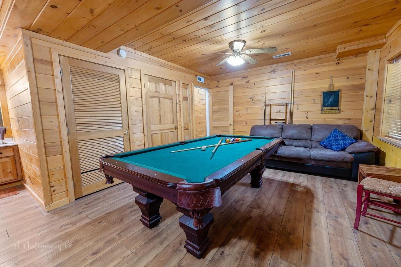 Karen'S Cabin Cabin Pigeon Forge Esterno foto